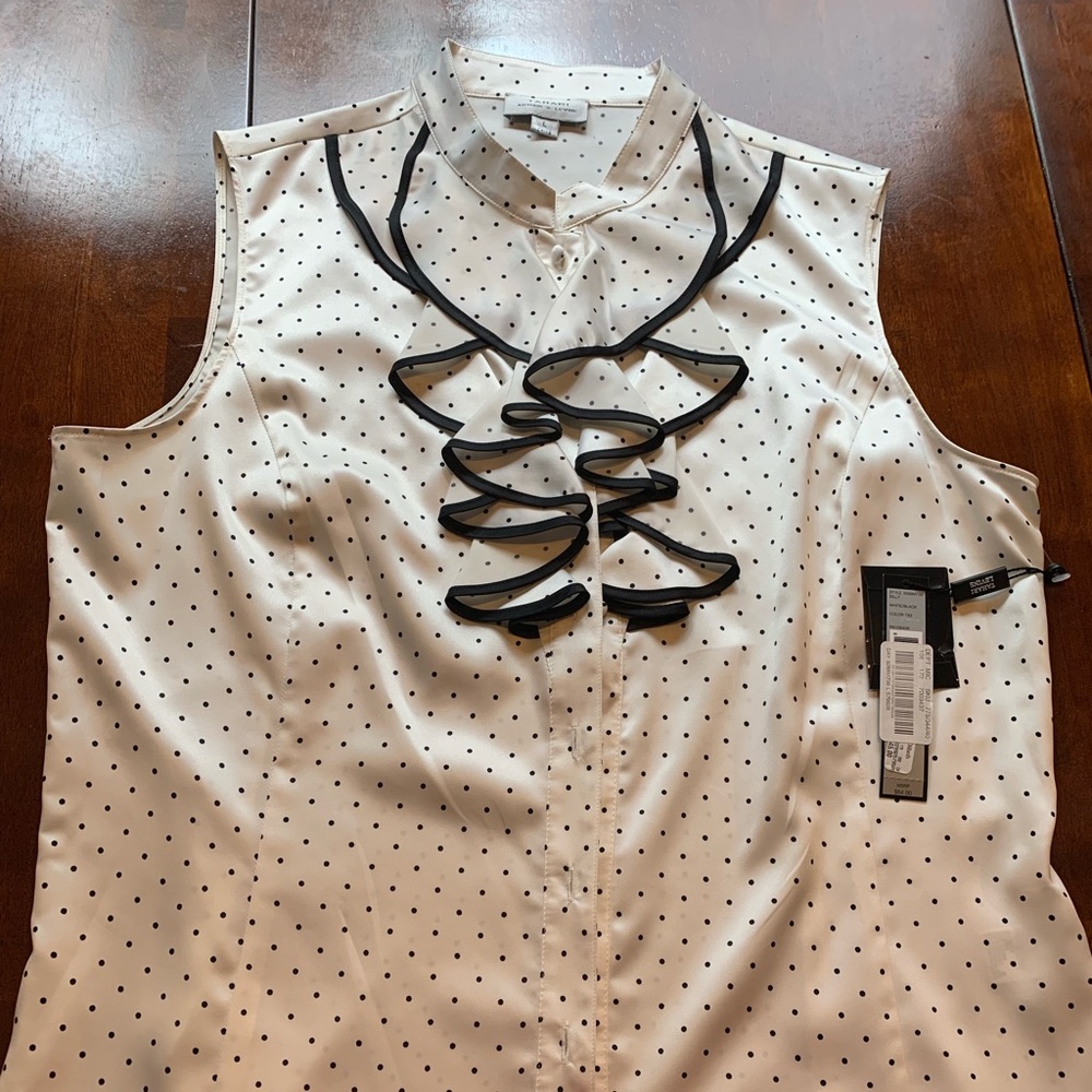 Tahari sleeveless tuxedo shirt